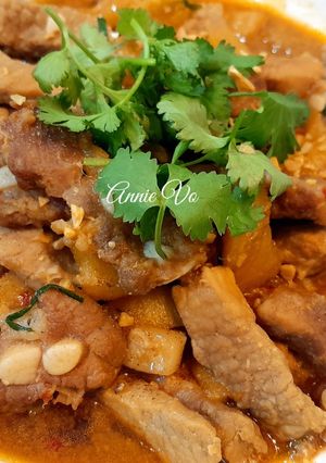 Hình của món Thịt sườn kho thơm.