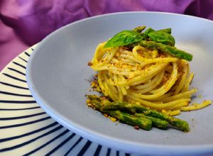 Foto di Spaghetti e asparagina
