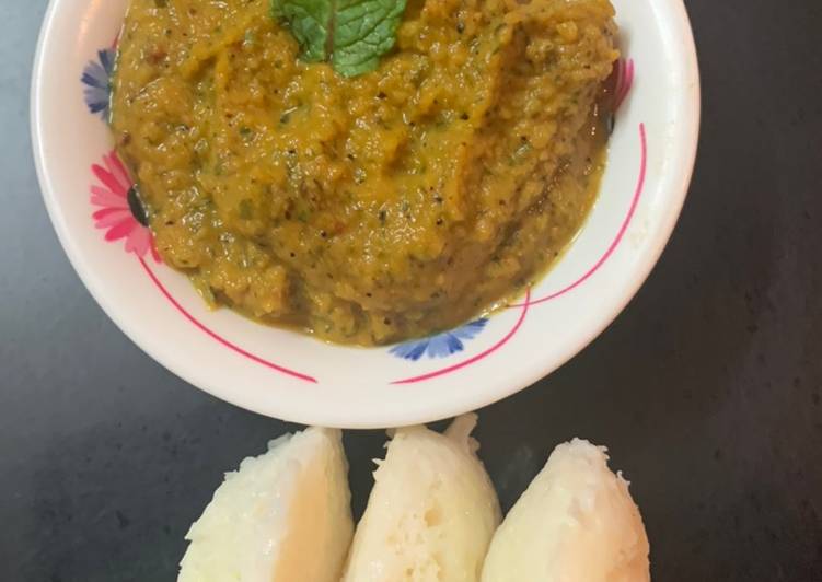 Simple Way to Make Award-winning Vegetable chuntey with idli