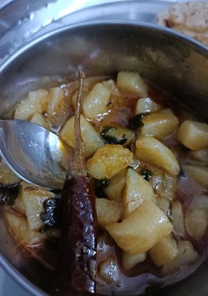 आलू टमाटर की सब्जी (aloo tamatar ki sabzi recipe in Hindi) रेसिपी मुख्य फोटो