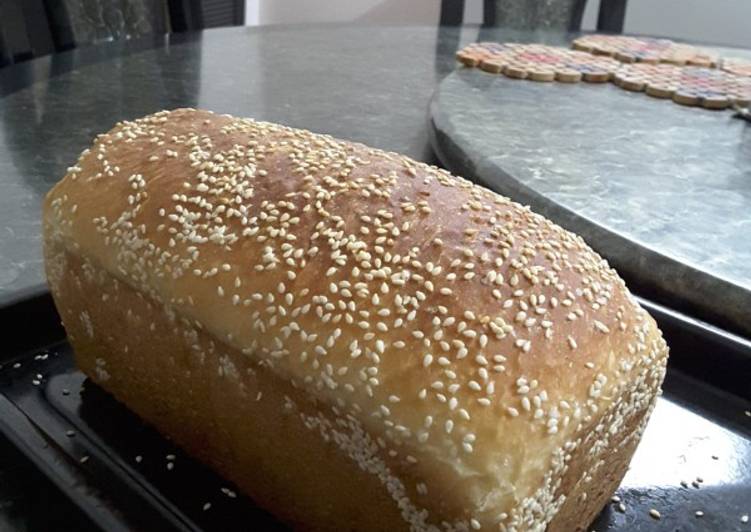 Step-by-Step Guide to Make Favorite Sesame White Loaf