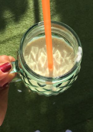 Une photo de Smoothie banane amandes