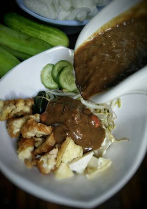 Foto resep Rujak petis