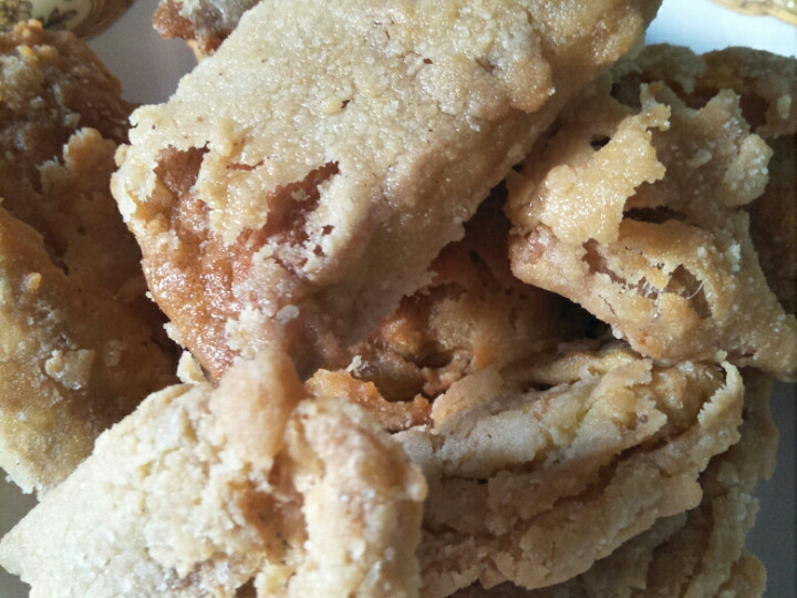 Bagaimana Menyiapkan Telur geprek crispi💘💘, Enak Banget