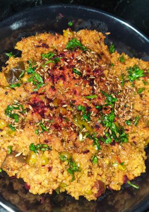 A picture of Beetroot masala Daliya.