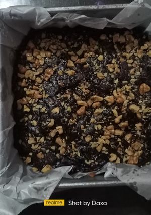 A picture of Chocolate Walnut Fudge (Eggless).