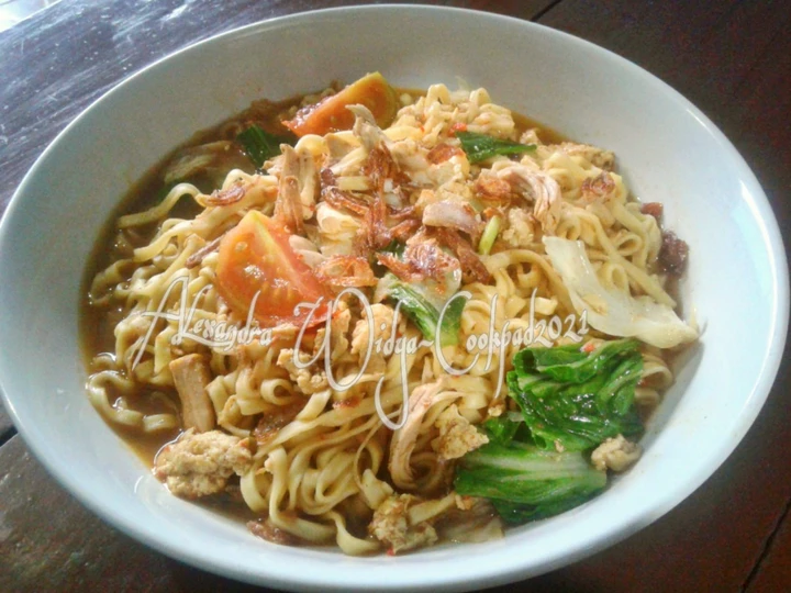 Cara Mudah Menyiapkan Resep Mie Tek Tek Rebus yang Sempurna Anti Ribet, Lezat