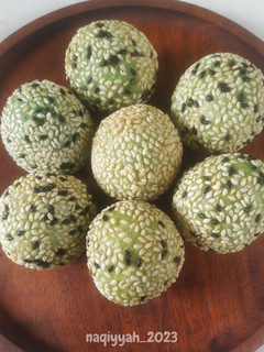 Foto resep 544. onde onde pandan snack mpasi 12+ isi coklat