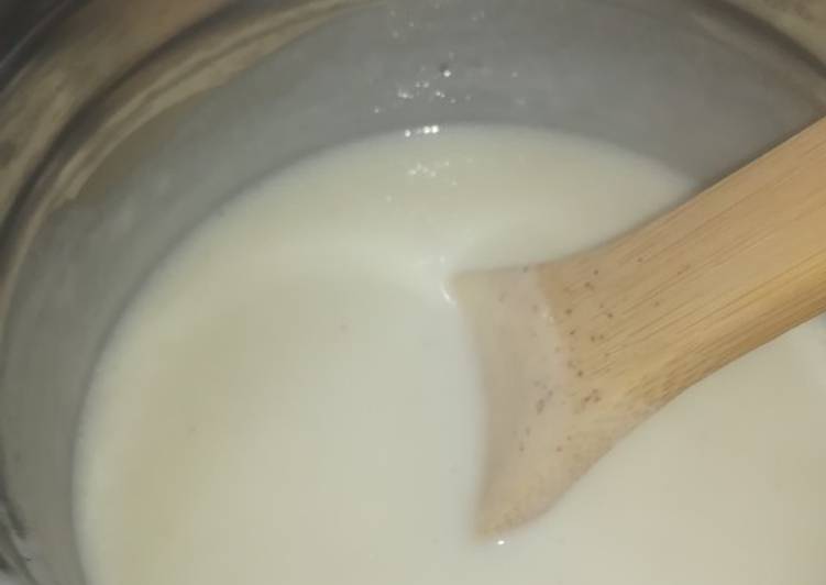 Recetta di Ultimate Besciamella di Mari Na
