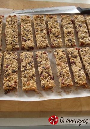 A picture of Homemade Granola Bars.