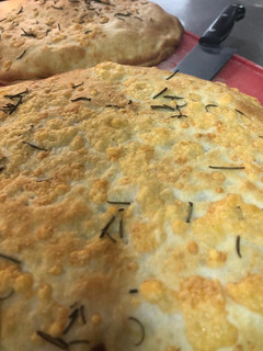 Una foto de Pizza rellena (focaccia)