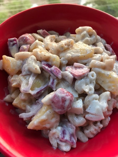 A picture of Easy Macaroni Salad.