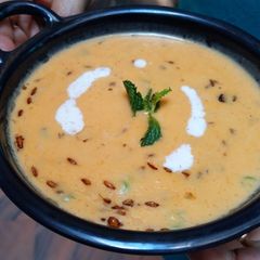 A picture of Dal sultani.