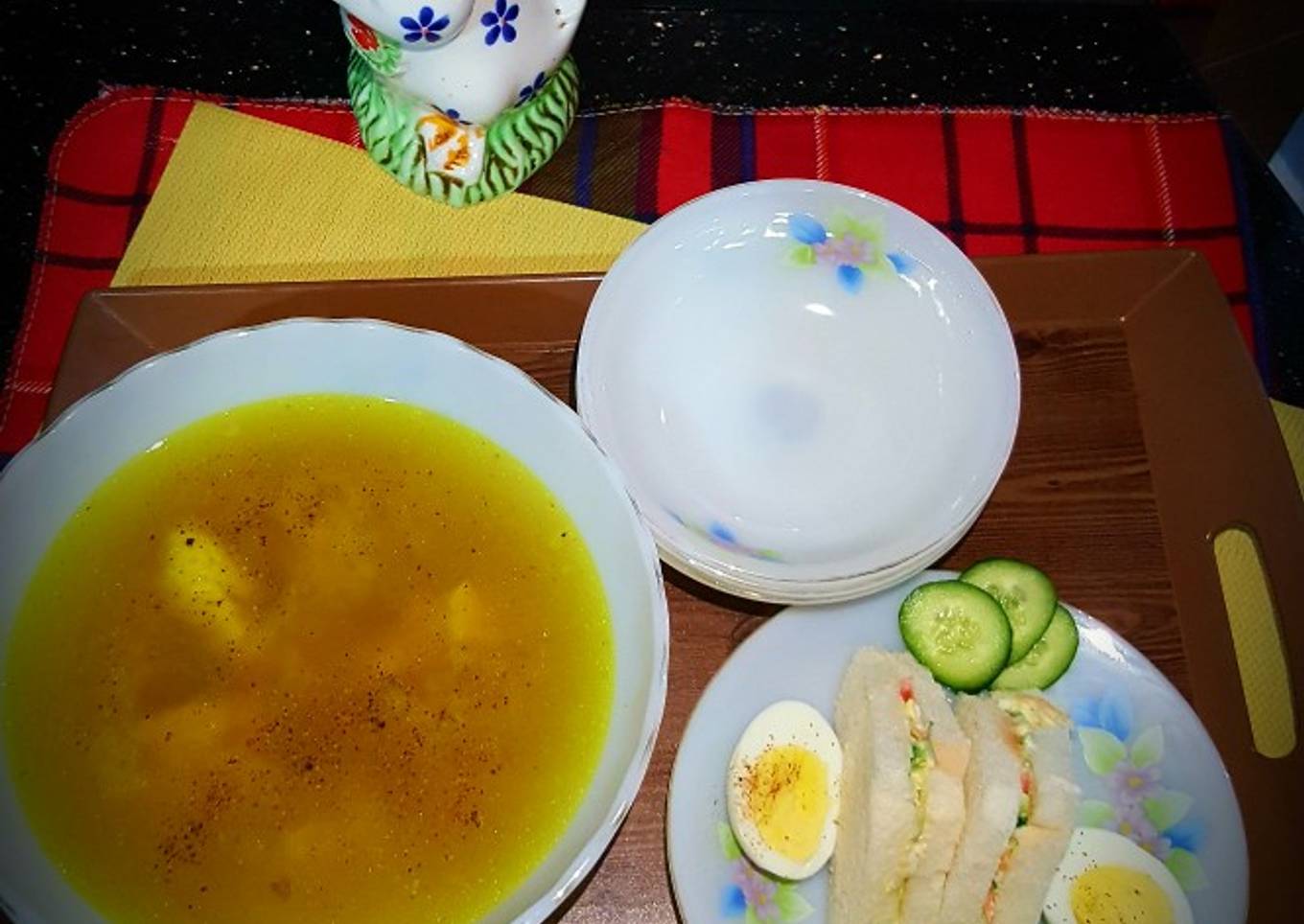 Organic Chicken Soup And Egg,mayo vegetables Sandwiches