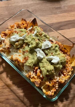 Una foto de Nachos con guacamole 🥑