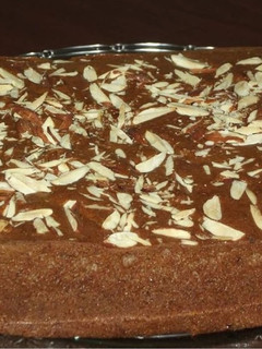 कड़ाई आटा गुड़ केक (kadai atta gur cake recipe in Hindi) रेसिपी मुख्य फोटो