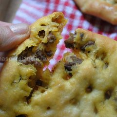A picture of Keema naan.