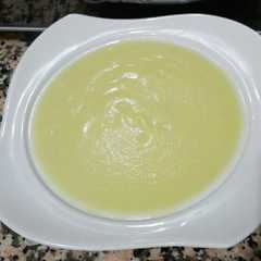 Una foto de Crema 🍜 de calabacín