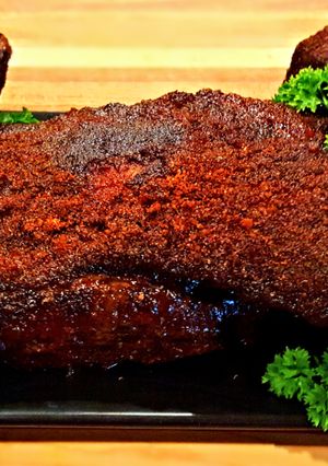 A picture of Mike's BBQ Flat Smoked Brisket & Choice Short Ribs.