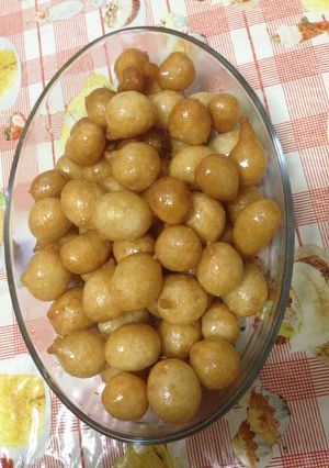 صورة لوصفة طريقة عمل العوامه او لقمة القاضي