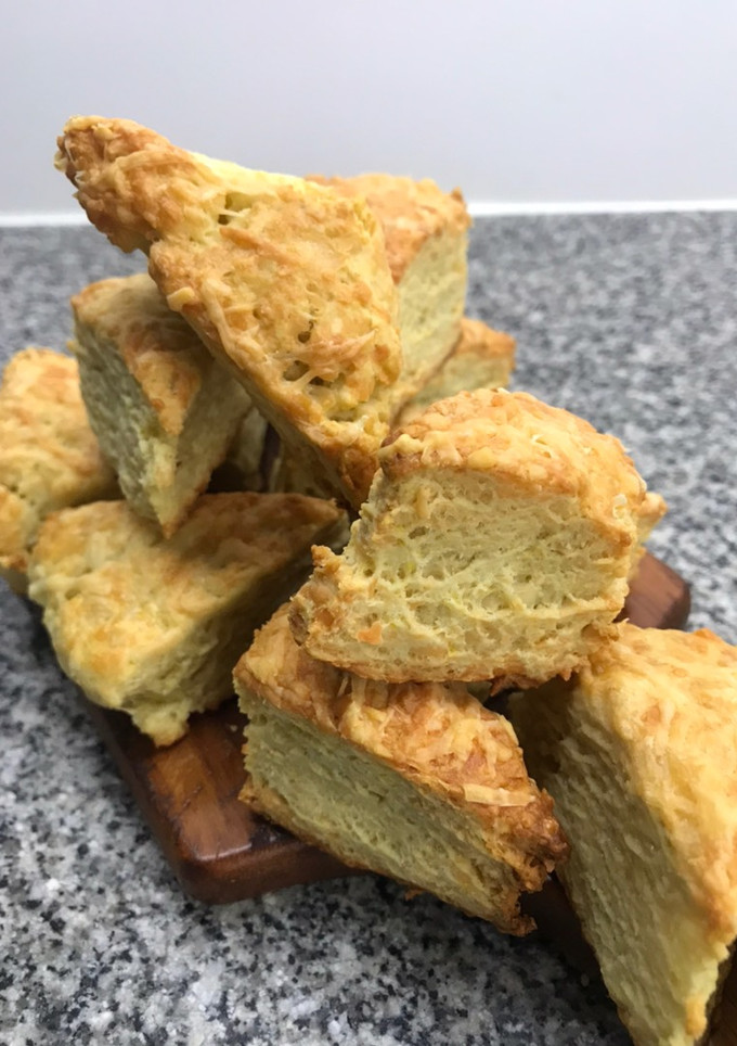 Una foto de Scons de queso súper sabrosos