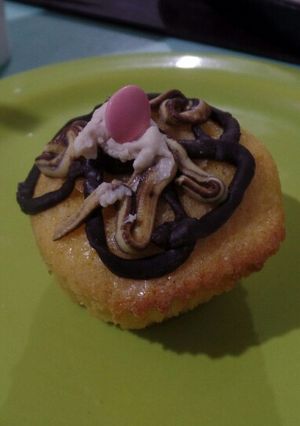 Una foto de Muffins de Limón 🍋 receta ideal cumpleaños !!!