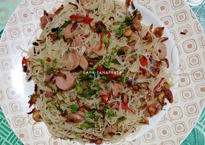 Cara Membuat Bihun Goreng Sosis Menu Enak Dan Mudah Dibuat