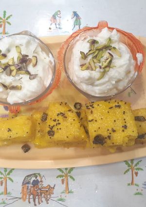 खमण ढोकला (khaman dhokla recipe in Hindi) रेसिपी मुख्य फोटो