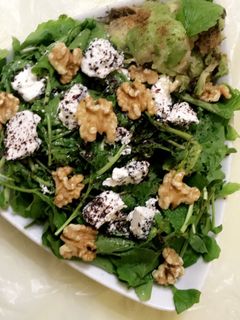 صورة لوصفة سلطة الجرجير