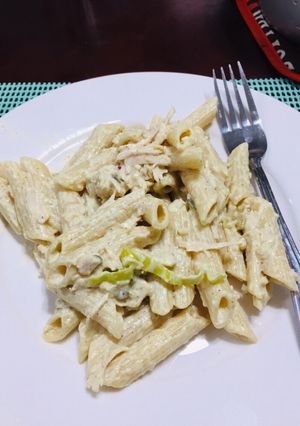 A picture of Chicken Penne Rigati.