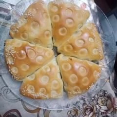 A picture of Chicken flower bread.