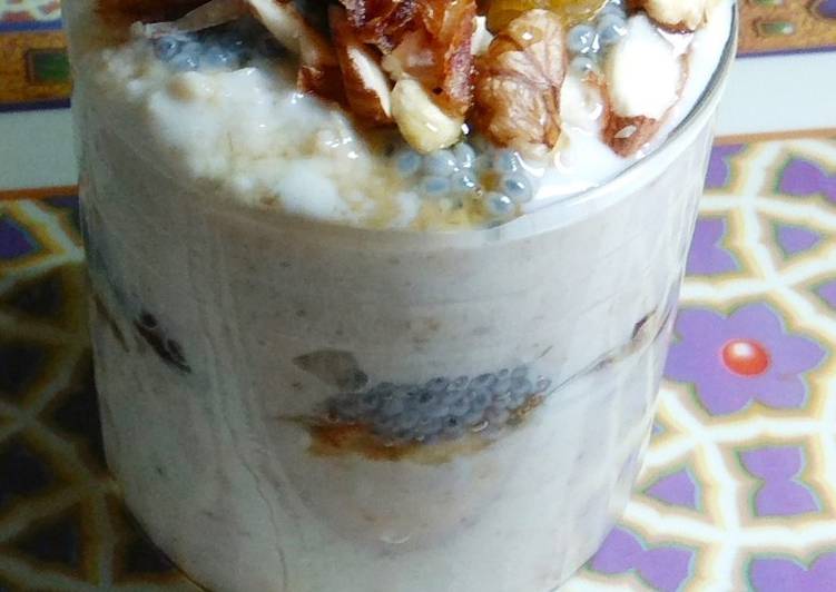 Recipe of Homemade Dry fruits Oats healthy breakfast