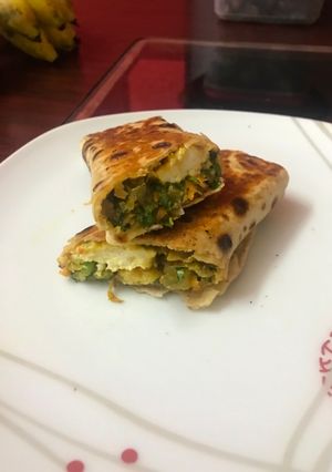A picture of Spinach paneer chana dal wrap.