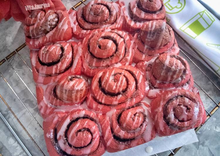 Resep: Red Velvet Cinnamon Rolls Anti Gagal