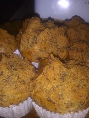 Langkah Gampang Membuat Resep Bolu pisang tanpa telur (No mixer,No oven) yang Uenak Anti Ribet, Bikin Ngiler