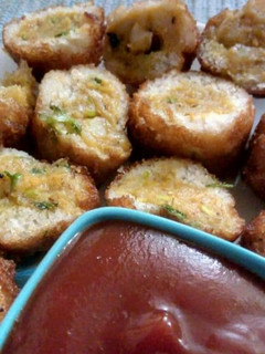 A picture of Stuffed bread roll.