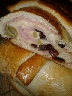 Una foto de Pan de jamón (tradicional de Venezuela)