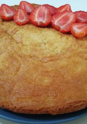 Une photo de Gâteau Moelleux Aux Fraises
