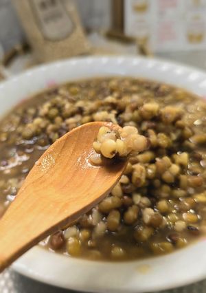 炎夏必喝｜高梁米綠豆湯 的食譜成品照片