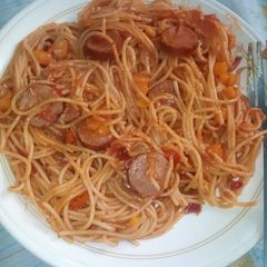 Fried Sausage Spagetti A picture of Fried Sausage Spagetti.