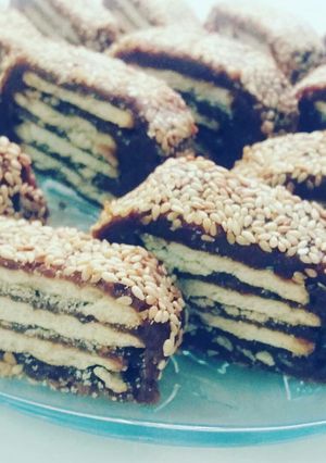 صورة لوصفة طبقات بسكويت التمر