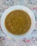 شوربة العدس الحمراء بالصلصه