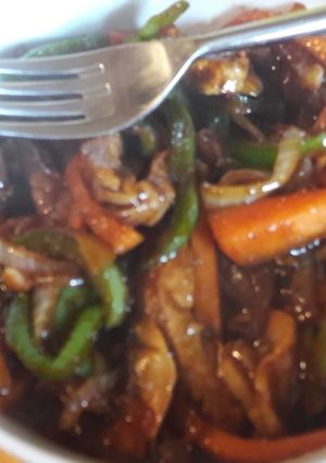 A picture of My beef stir fry🍽🥗.