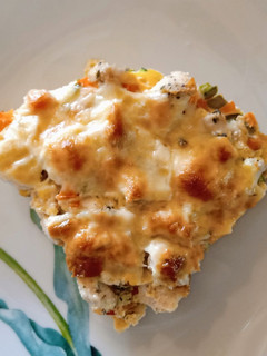 Una foto de Budín de pollo y vegetales
