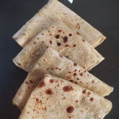 A picture of Fulka Roti.