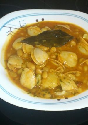 Una foto de Pochas a la marinera