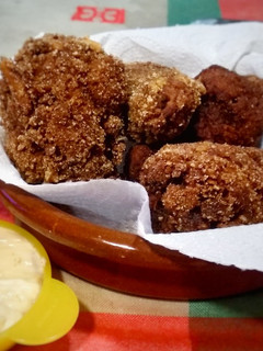 Una foto de Alitas de pollo estilo cajún