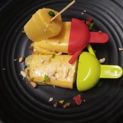 A picture of Mango yoghurt Popsicle.