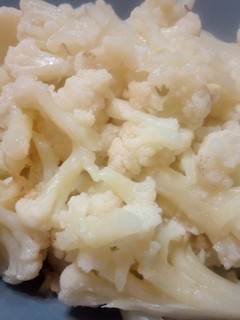 清炒白花椰 的食譜成品照片