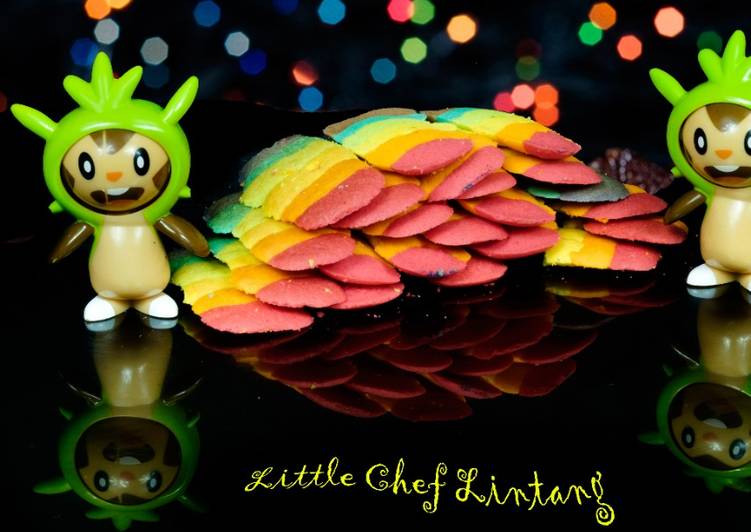 Cara Istimewa LezatBikin Rainbow Butter Cookies - Little Chef Lintang